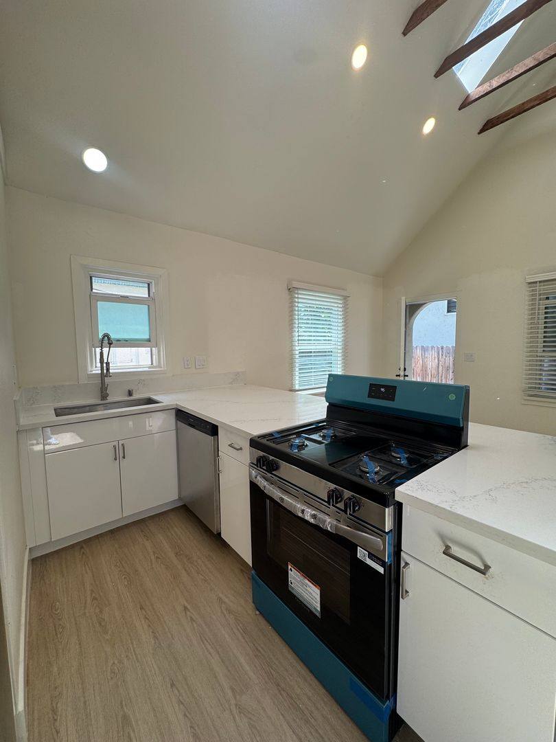 Apartment for rent at 4142-4148 Louisiana, San Diego, CA 92104