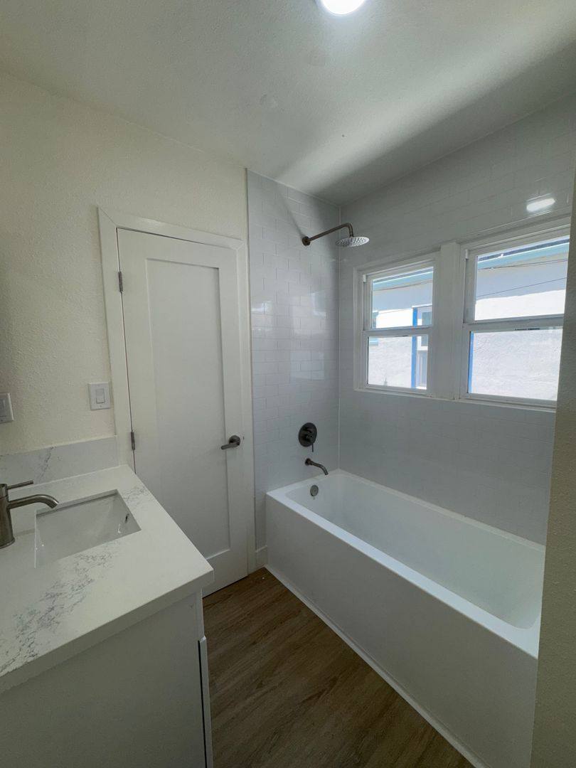 Apartment for rent at 4142-4148 Louisiana, San Diego, CA 92104