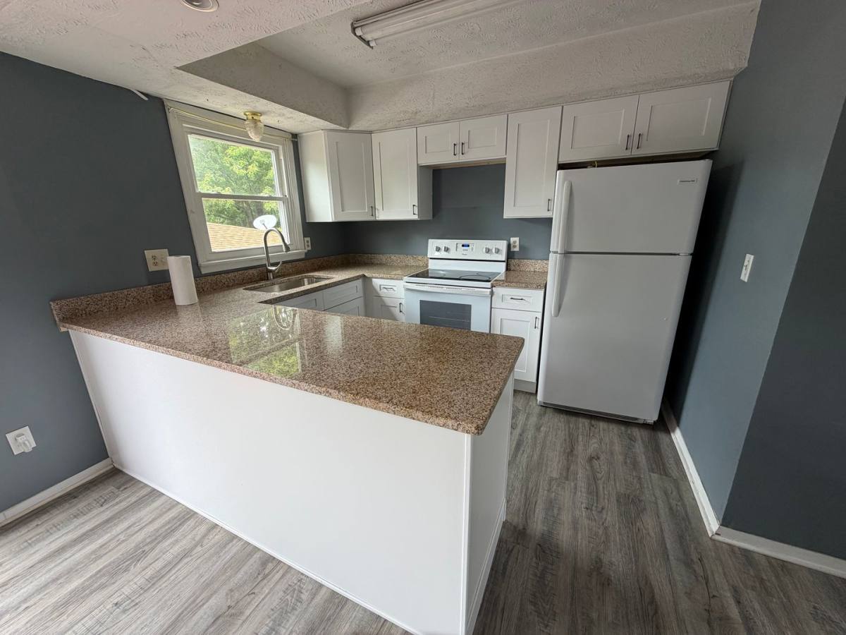 Condo for rent at 7742 Brams Hill Dr, Dayton, OH 45459