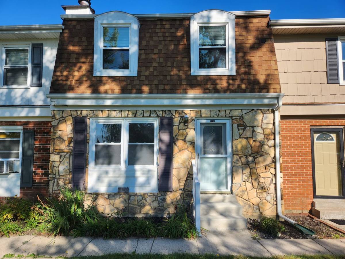 Condo for rent at 7742 Brams Hill Dr, Dayton, OH 45459