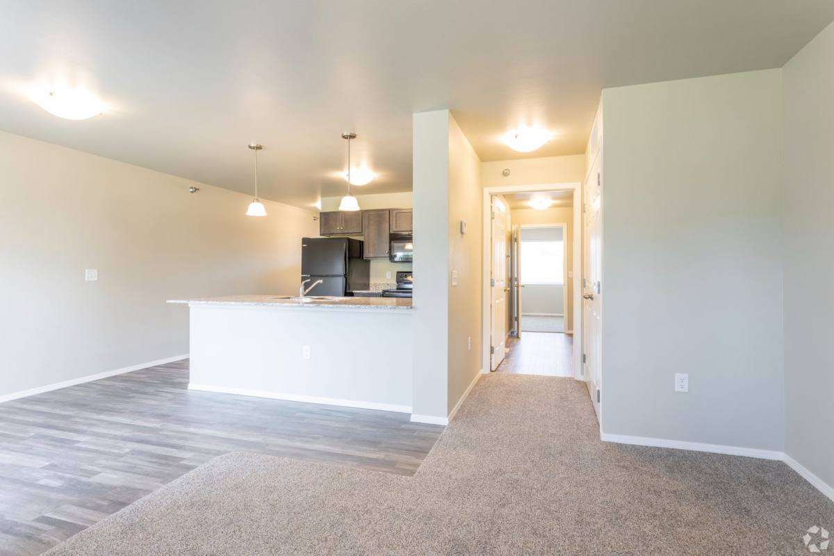 Apartment for rent at 516 E Clearwater Place, Sioux Falls, SD 57108