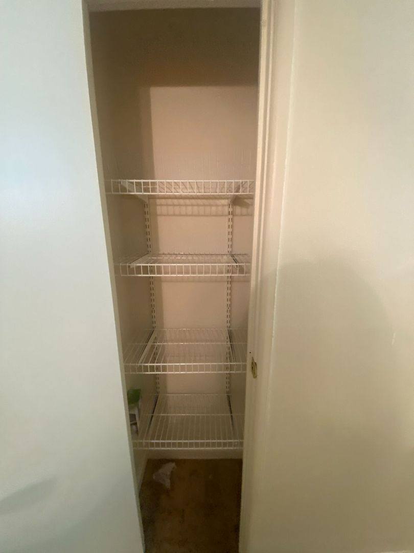 Apartment for rent at 32 Woodglen, Arnold, MO 63010