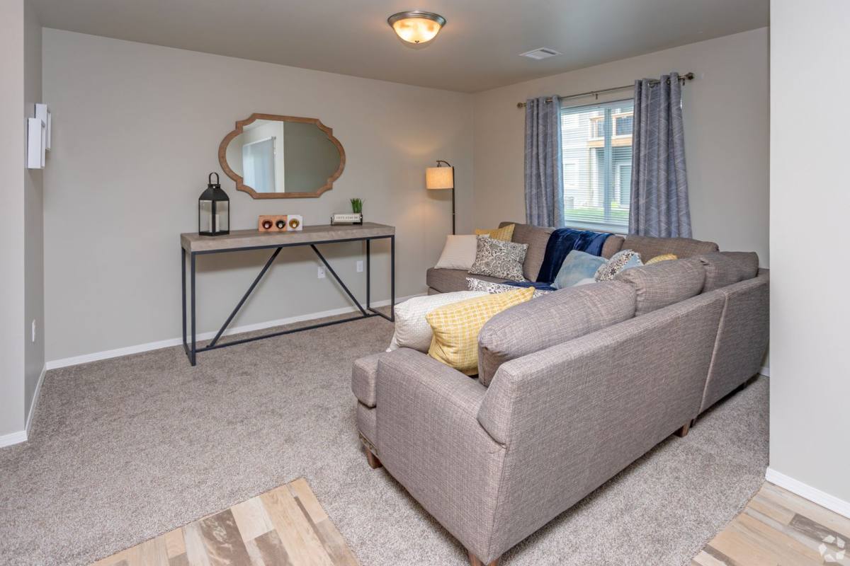 Apartment for rent at 516 E Clearwater Place, Sioux Falls, SD 57108