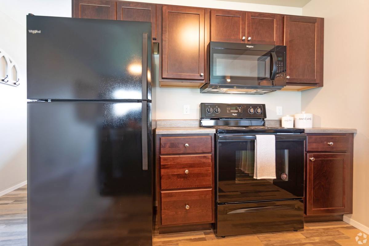 Apartment for rent at 516 E Clearwater Place, Sioux Falls, SD 57108