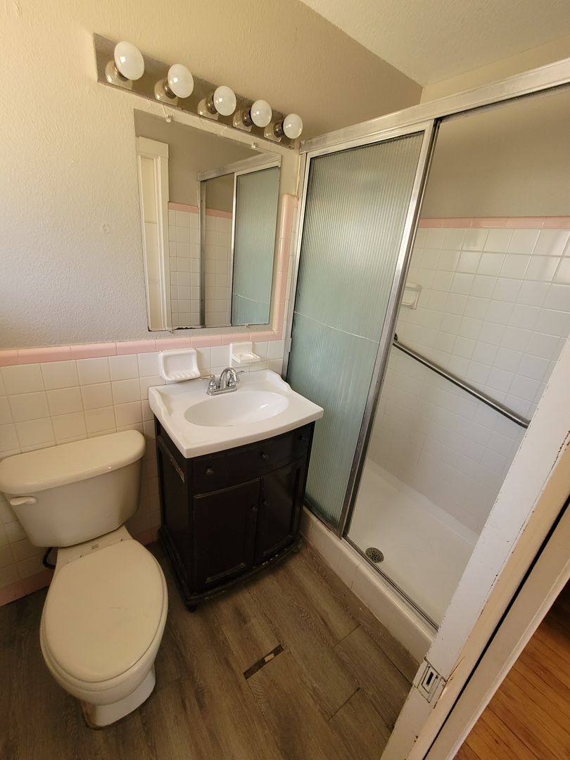 House for rent at 2346 Hillsboro Ave, Dallas, TX 75228