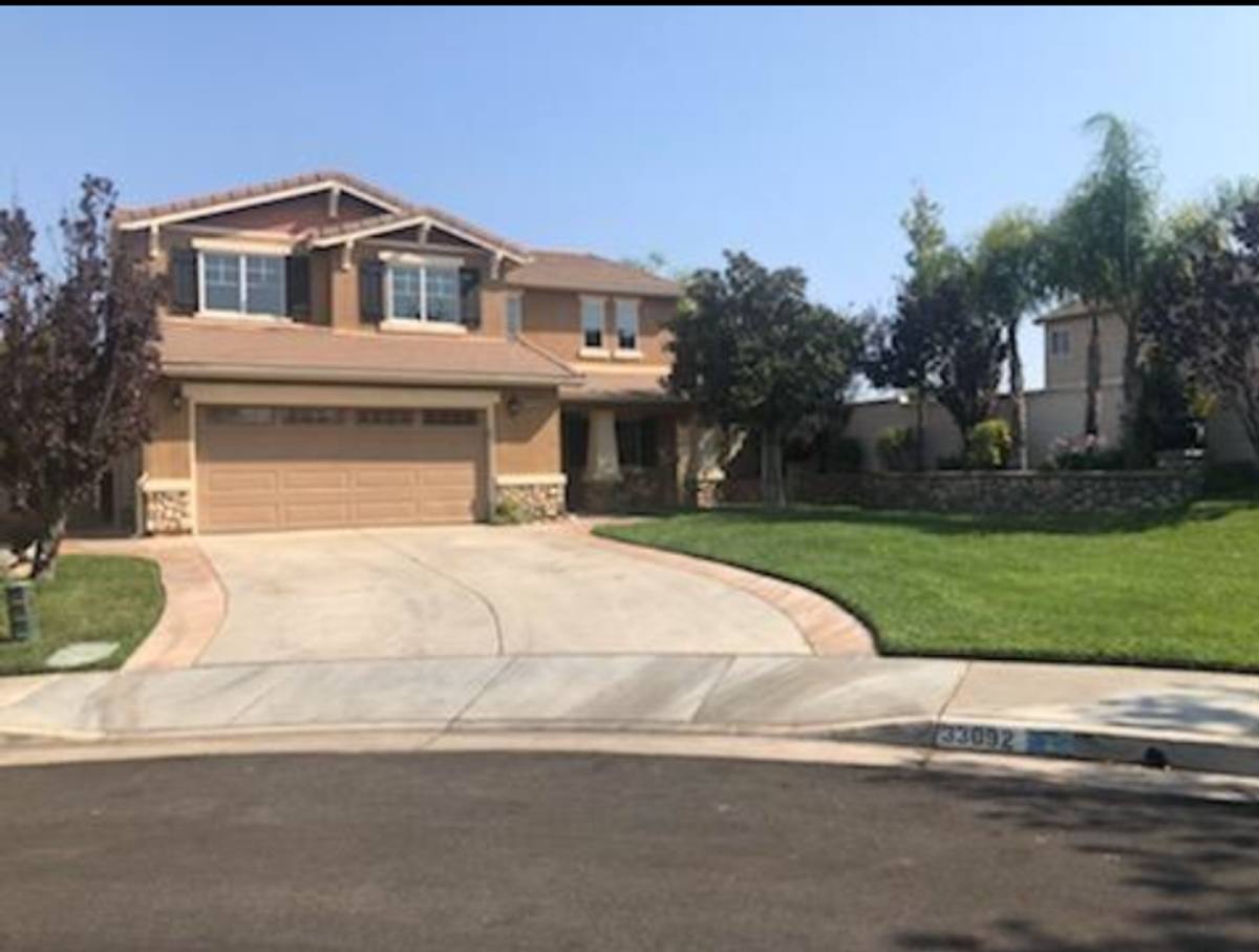 House for rent at 33092 Monte Dr, Temecula, CA 92592