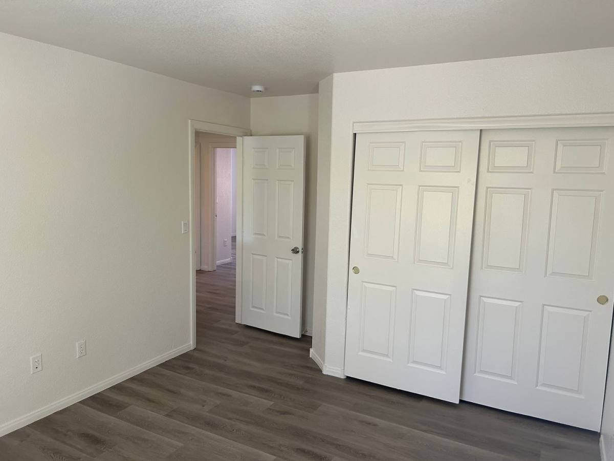 House for rent at 10296 Magnolia Tree Ave, Las Vegas, NV 89135