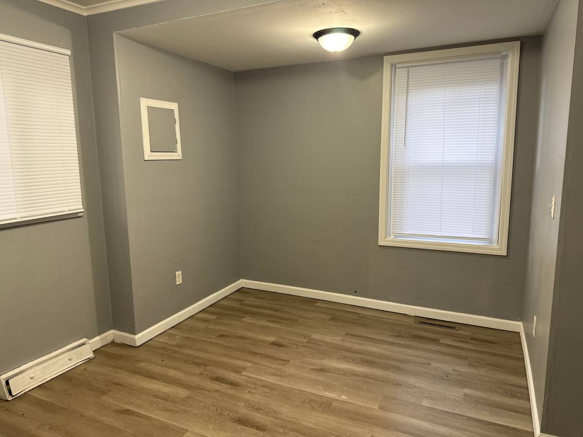 House for rent at 2434 S 14th St, Springfield, IL 62703