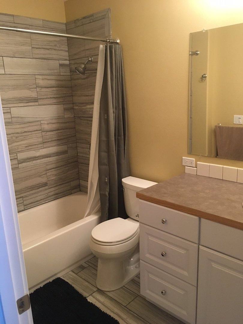 Apartment for rent at 12695 SW 9th St #B, Beaverton, OR 97005