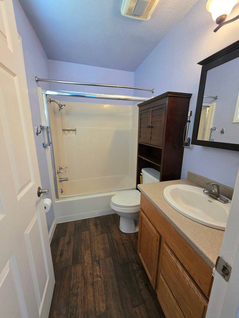 House for rent at 1424 Calexico Dr, Redding, CA 96003