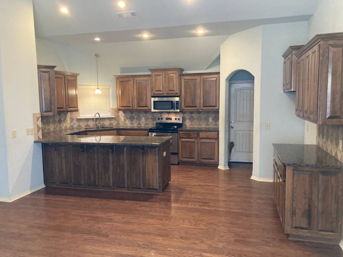 House for rent at 720 Venice St, Centerton, AR 72719