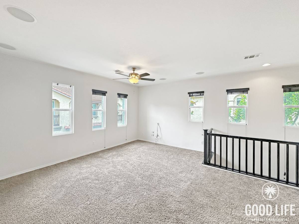 Condo for rent at 425 S Meadowbrook Dr, San Diego, CA 92114