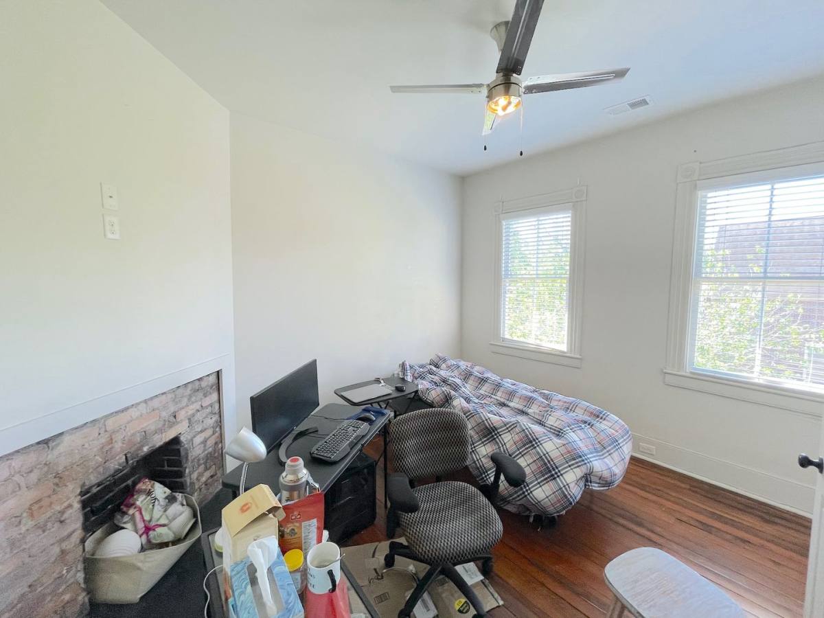 Townhouse for rent at 610 E Henry St, Savannah, GA 31401