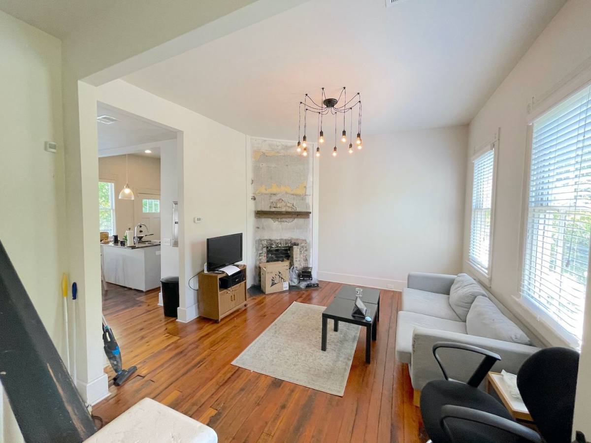 Townhouse for rent at 610 E Henry St, Savannah, GA 31401