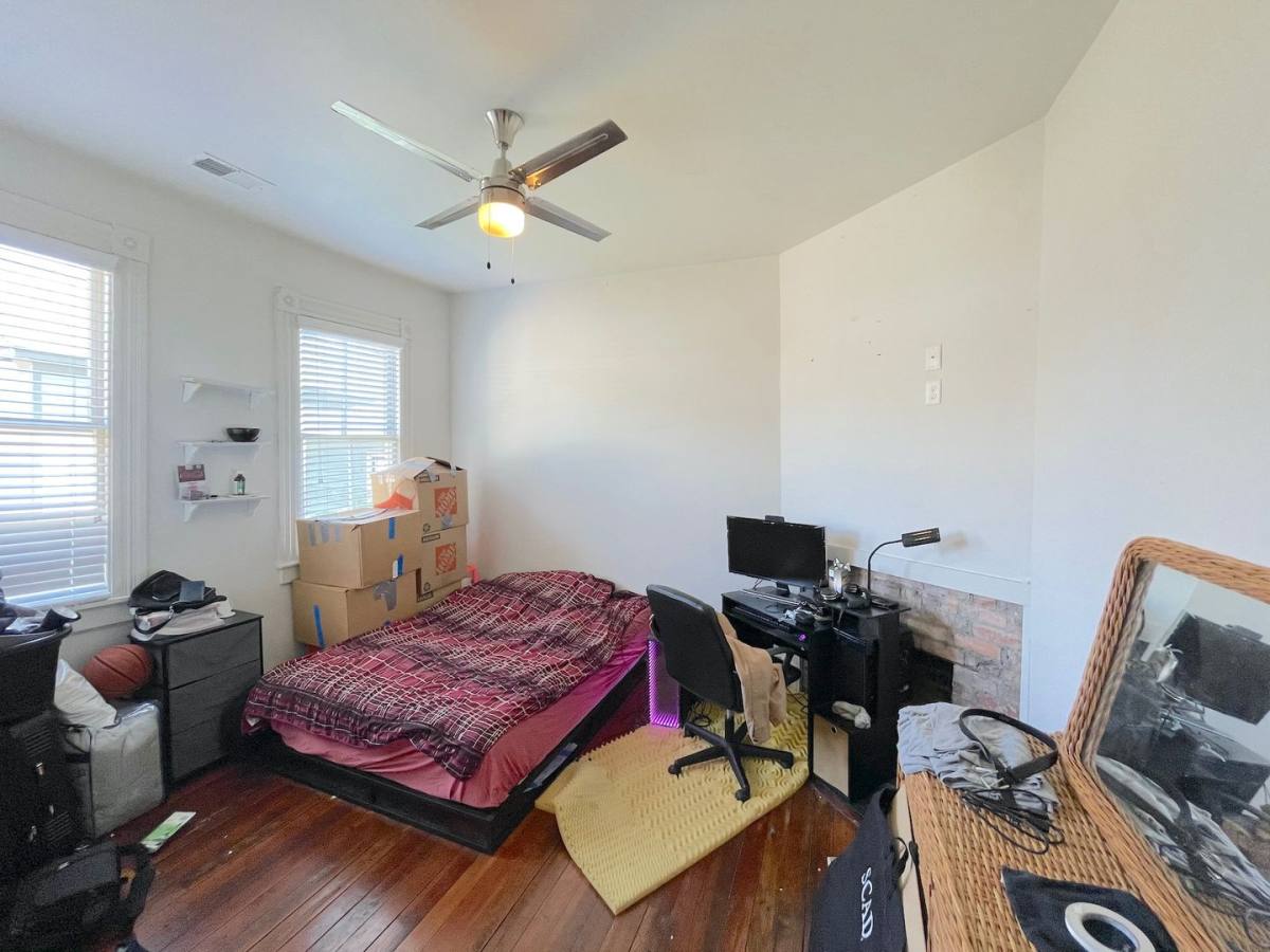Townhouse for rent at 610 E Henry St, Savannah, GA 31401