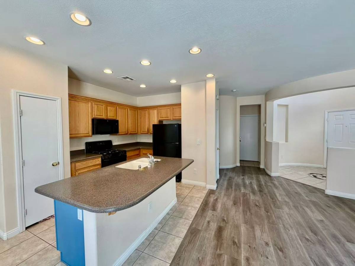 House for rent at 9137 Wine Cellar Ave, Las Vegas, NV 89148