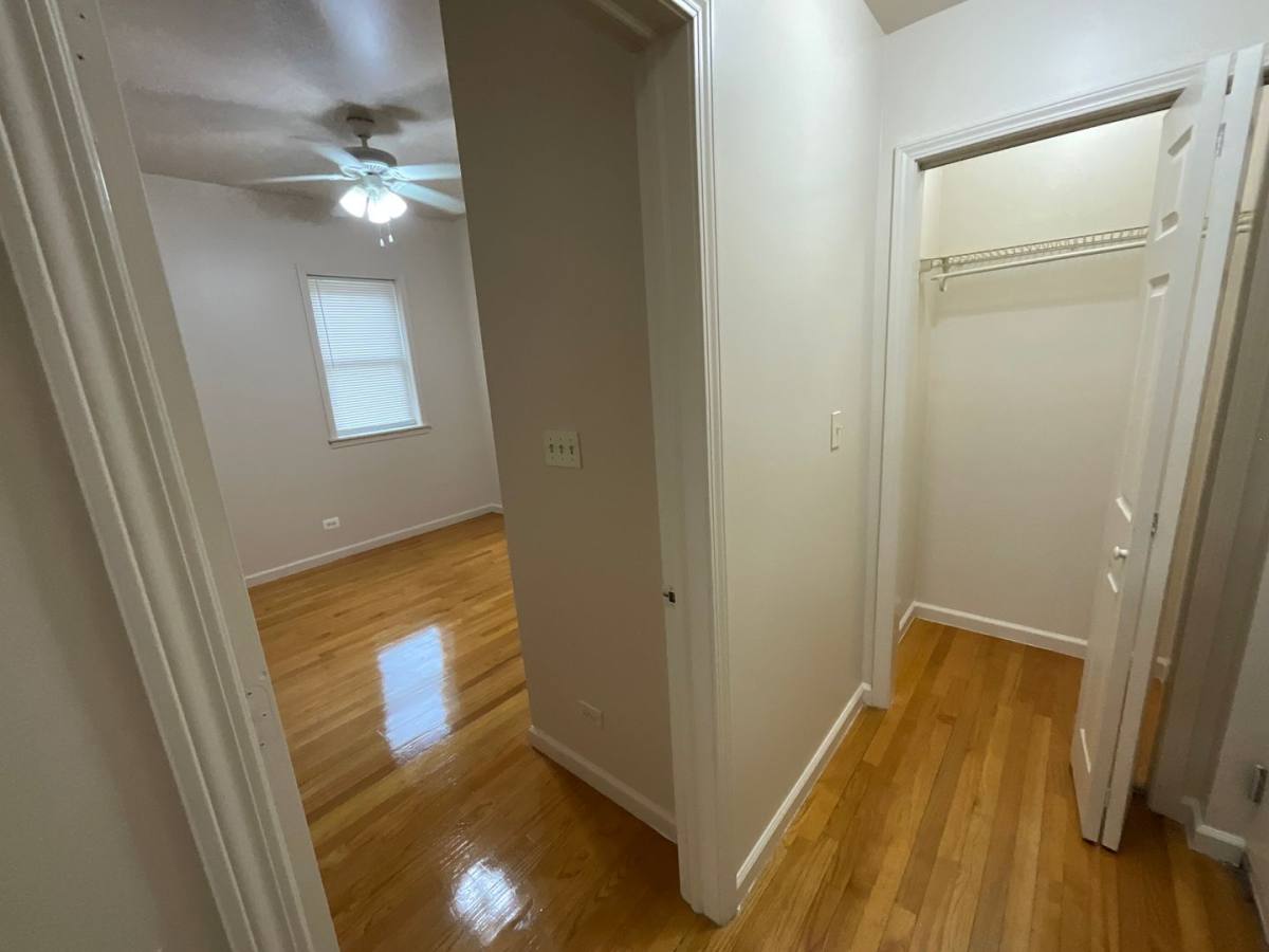 Apartment for rent at 7001-7011 S Chappel Ave, Chicago, IL 60649