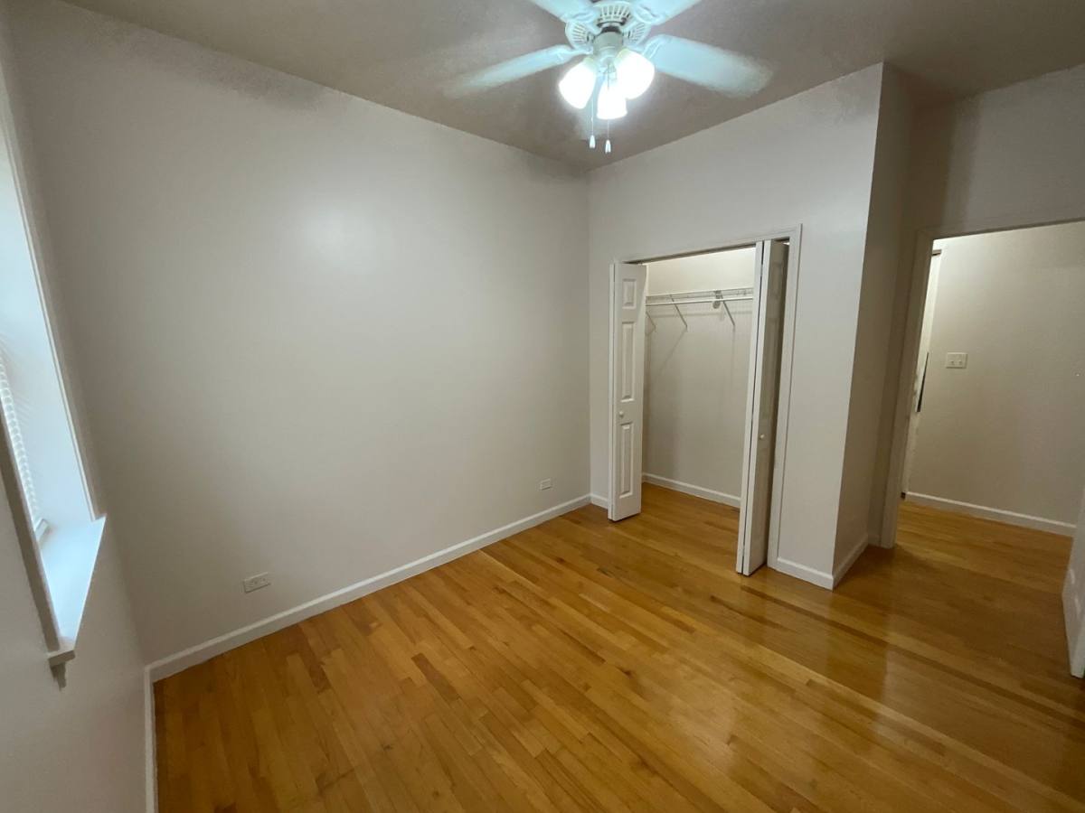 Apartment for rent at 7001-7011 S Chappel Ave, Chicago, IL 60649
