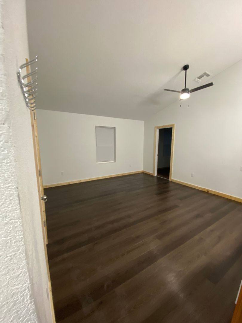 Apartment for rent at 1909 N Main St, Searcy, AR 72143