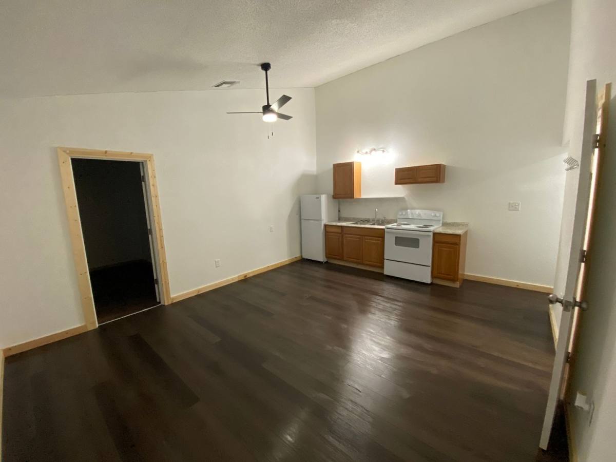 Apartment for rent at 1909 N Main St, Searcy, AR 72143