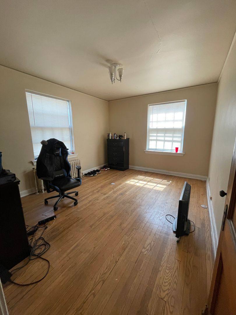 Apartment for rent at 1423-35 Martha Washington Dr, Milwaukee, WI 53213