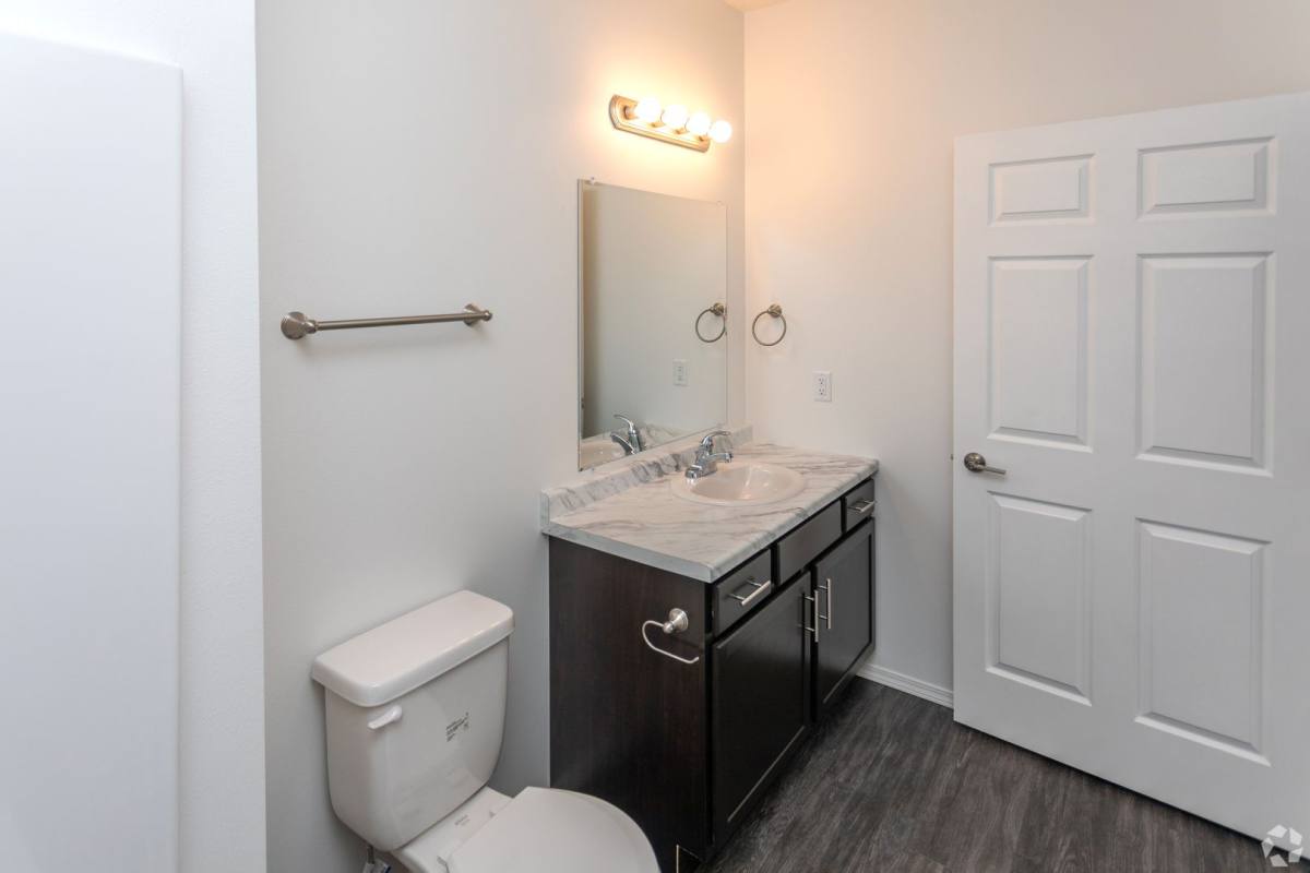 Apartment for rent at 4033 N Olympia Dr #224, Sioux Falls, SD 57107