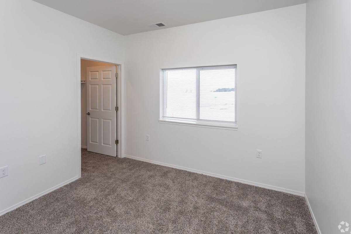 Apartment for rent at 4033 N Olympia Dr #224, Sioux Falls, SD 57107
