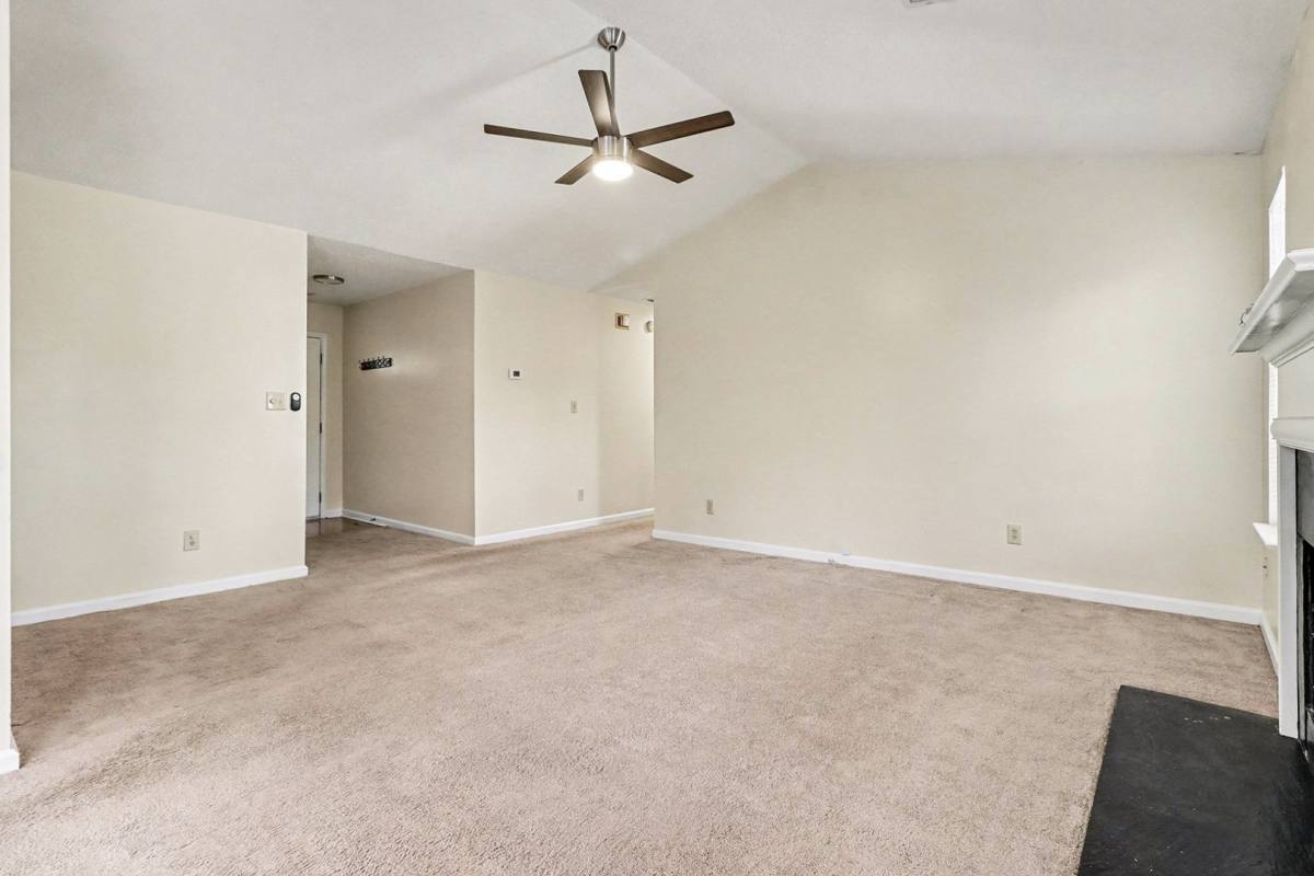 House for rent at 7134 Hazelwood Dr, Jonesboro, GA 30236