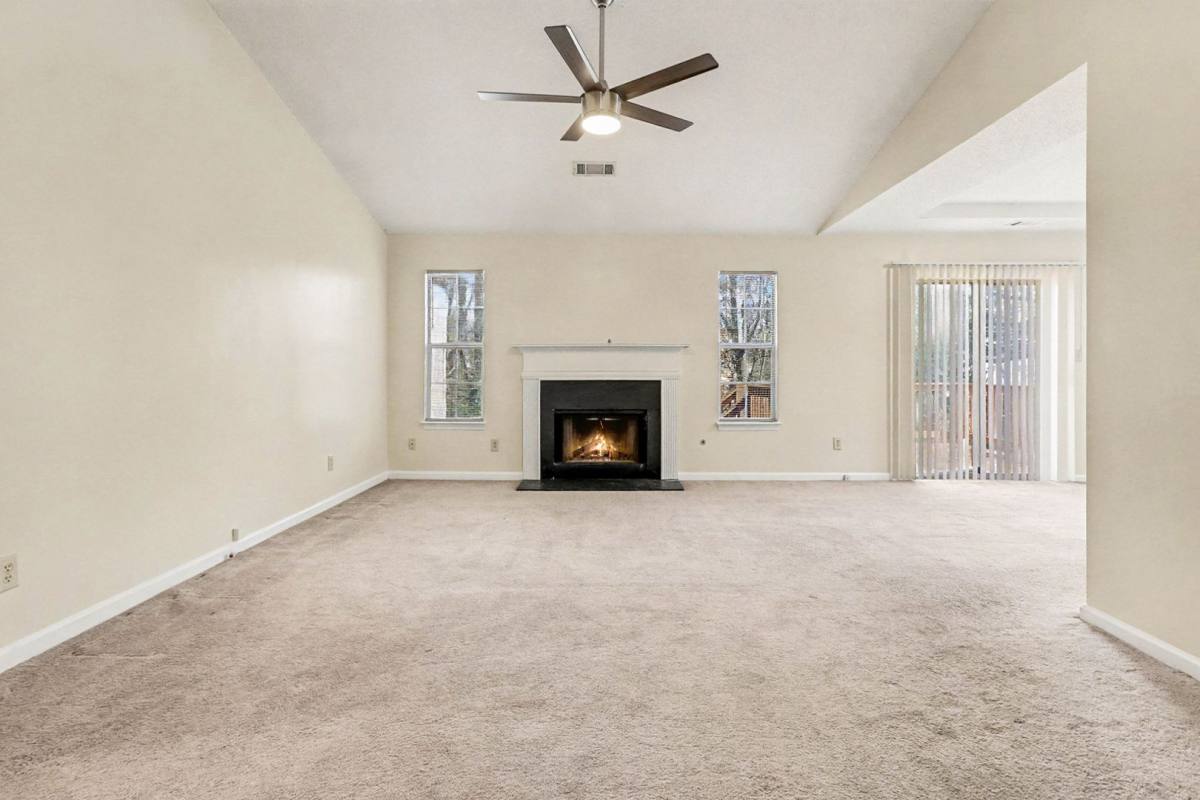 House for rent at 7134 Hazelwood Dr, Jonesboro, GA 30236