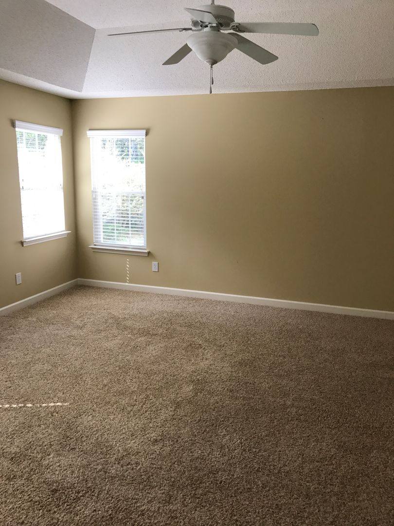 House for rent at 125 Keswick Lane, Mooresville, NC 28117
