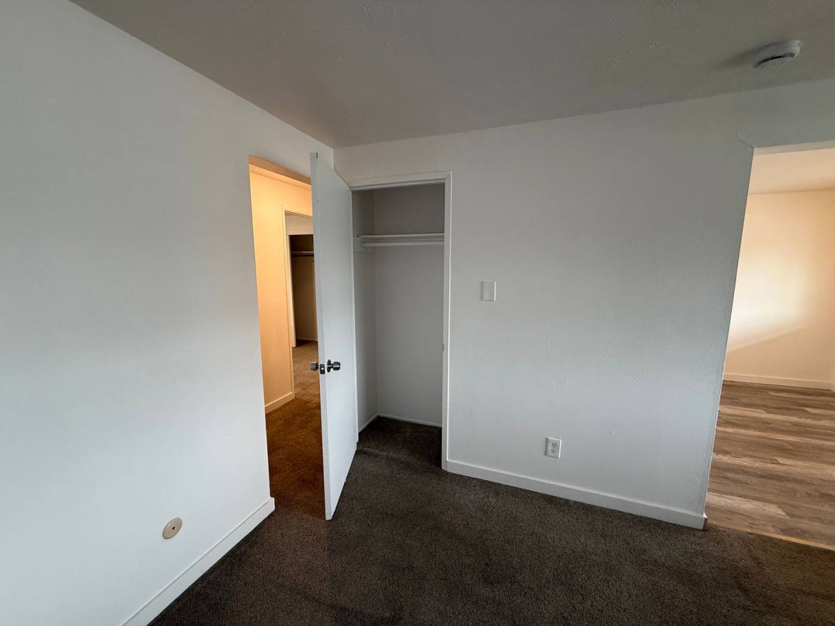 Apartment for rent at 911 E Indiana Ave, Spokane, WA 99207