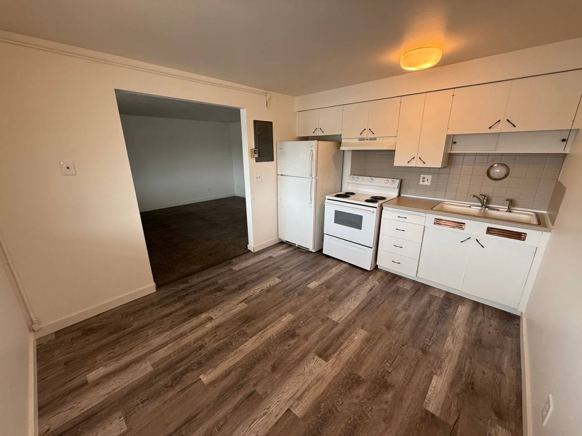 Apartment for rent at 911 E Indiana Ave, Spokane, WA 99207