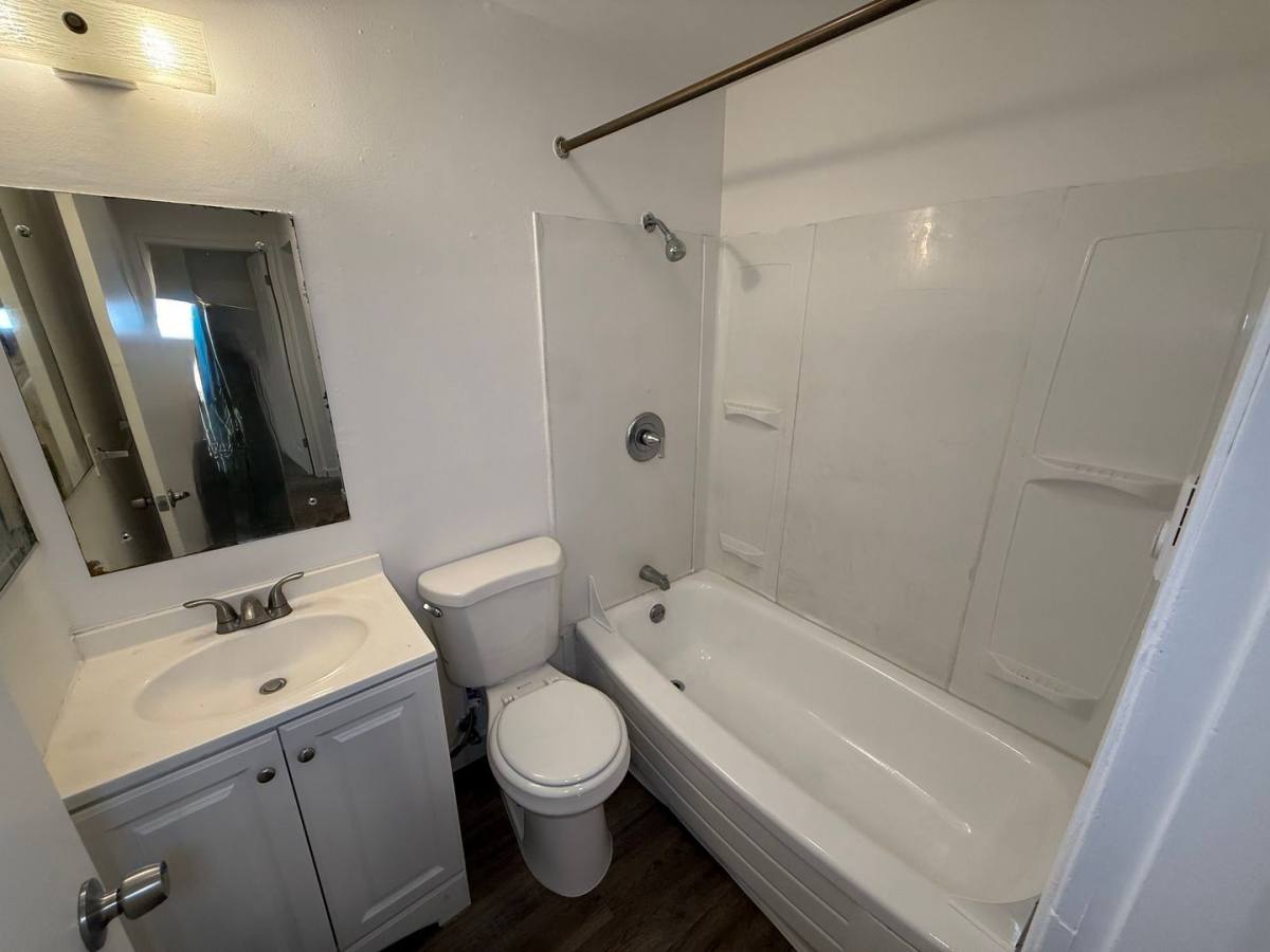 Apartment for rent at 911 E Indiana Ave, Spokane, WA 99207