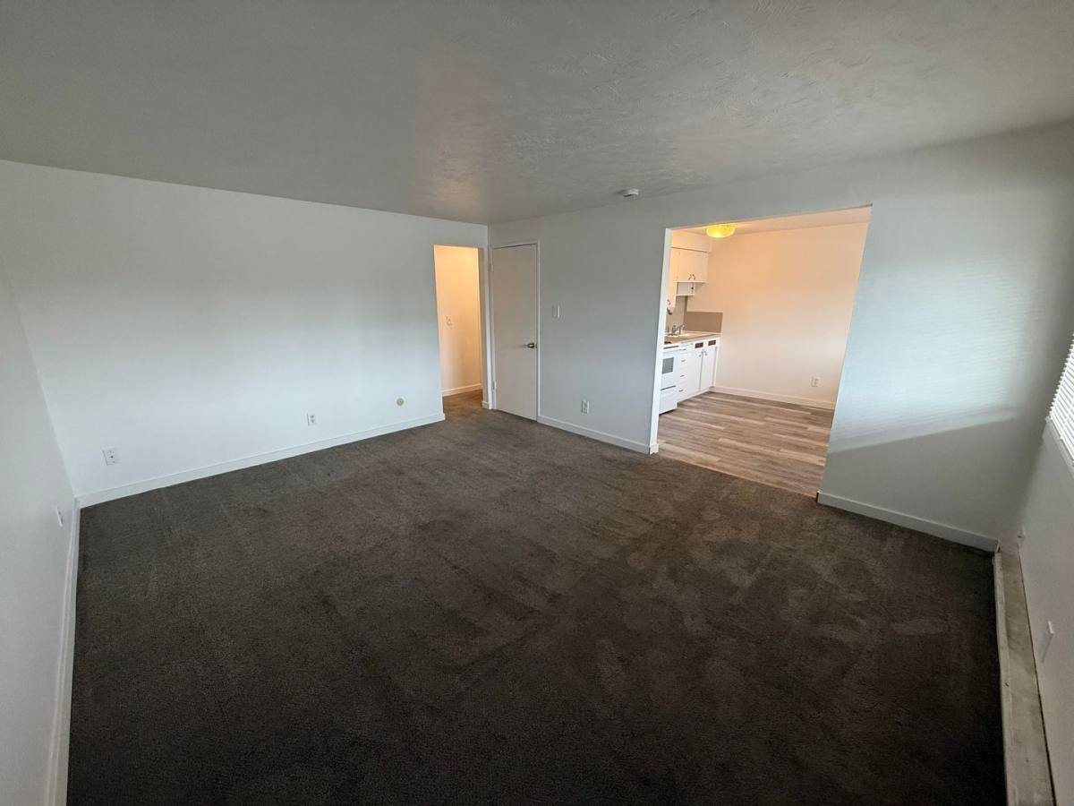 Apartment for rent at 911 E Indiana Ave, Spokane, WA 99207