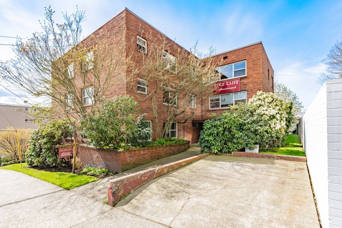 Apartment for rent at 929 Queen Anne Ave N, Seattle, WA 98109