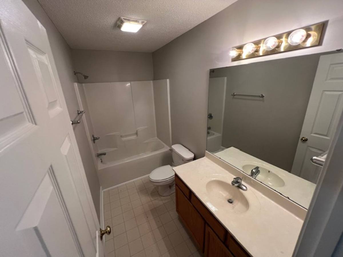 Apartment for rent at 324 Faith Rd, Mooresville, NC 28115