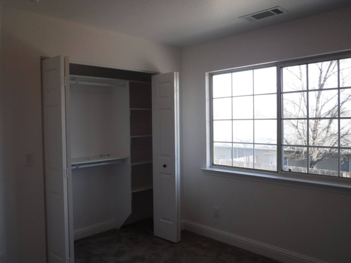 Apartment for rent at 826 Cally Court, Redding, CA 96003