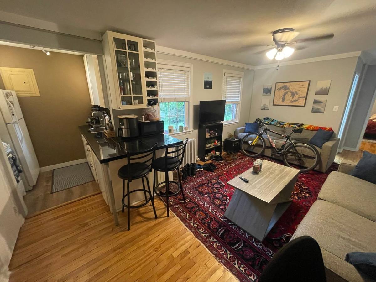 Apartment for rent at 842 Thorn St, Sewickley, PA 15143