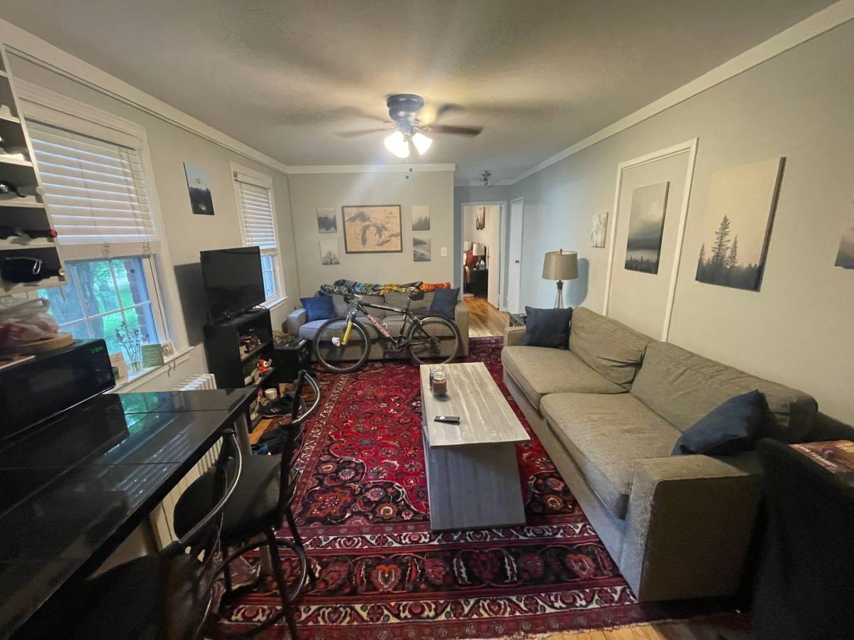 Apartment for rent at 842 Thorn St, Sewickley, PA 15143