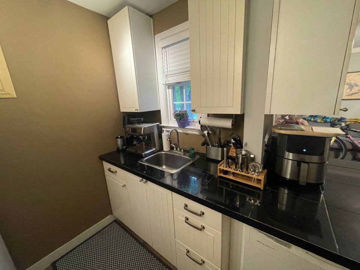 Apartment for rent at 842 Thorn St, Sewickley, PA 15143
