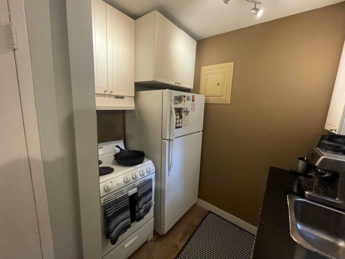Apartment for rent at 842 Thorn St, Sewickley, PA 15143
