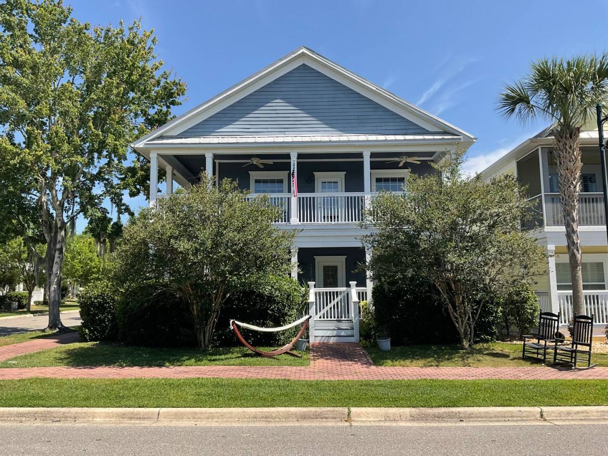 House for rent at 5020 NW 10th Place, Gainesville, FL 32605
