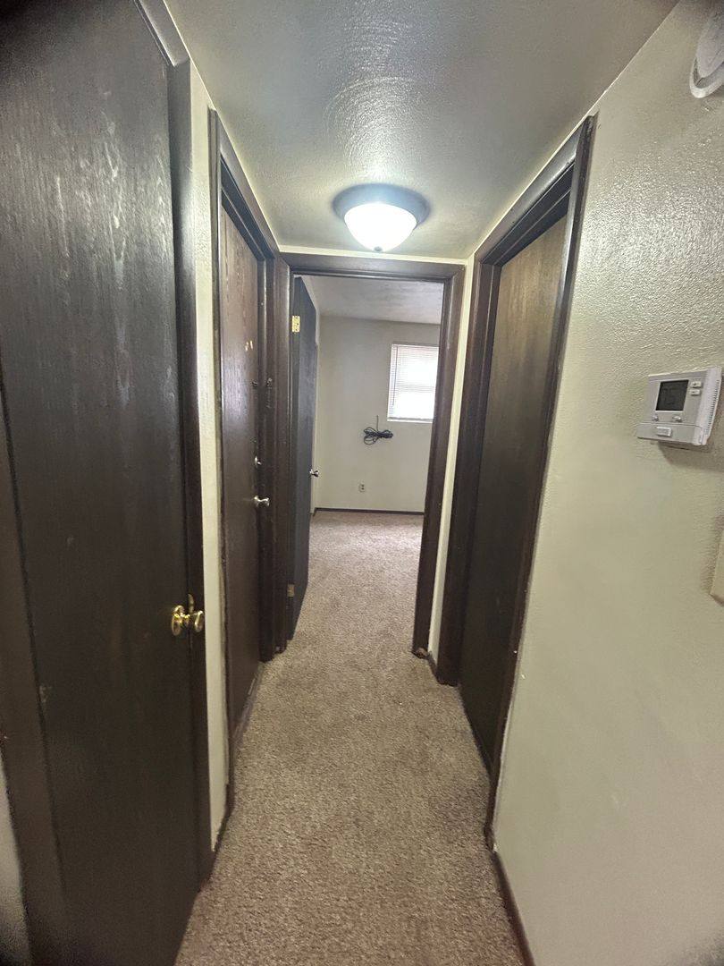 Apartment for rent at 628 W 63rd St, Davenport, IA 52806