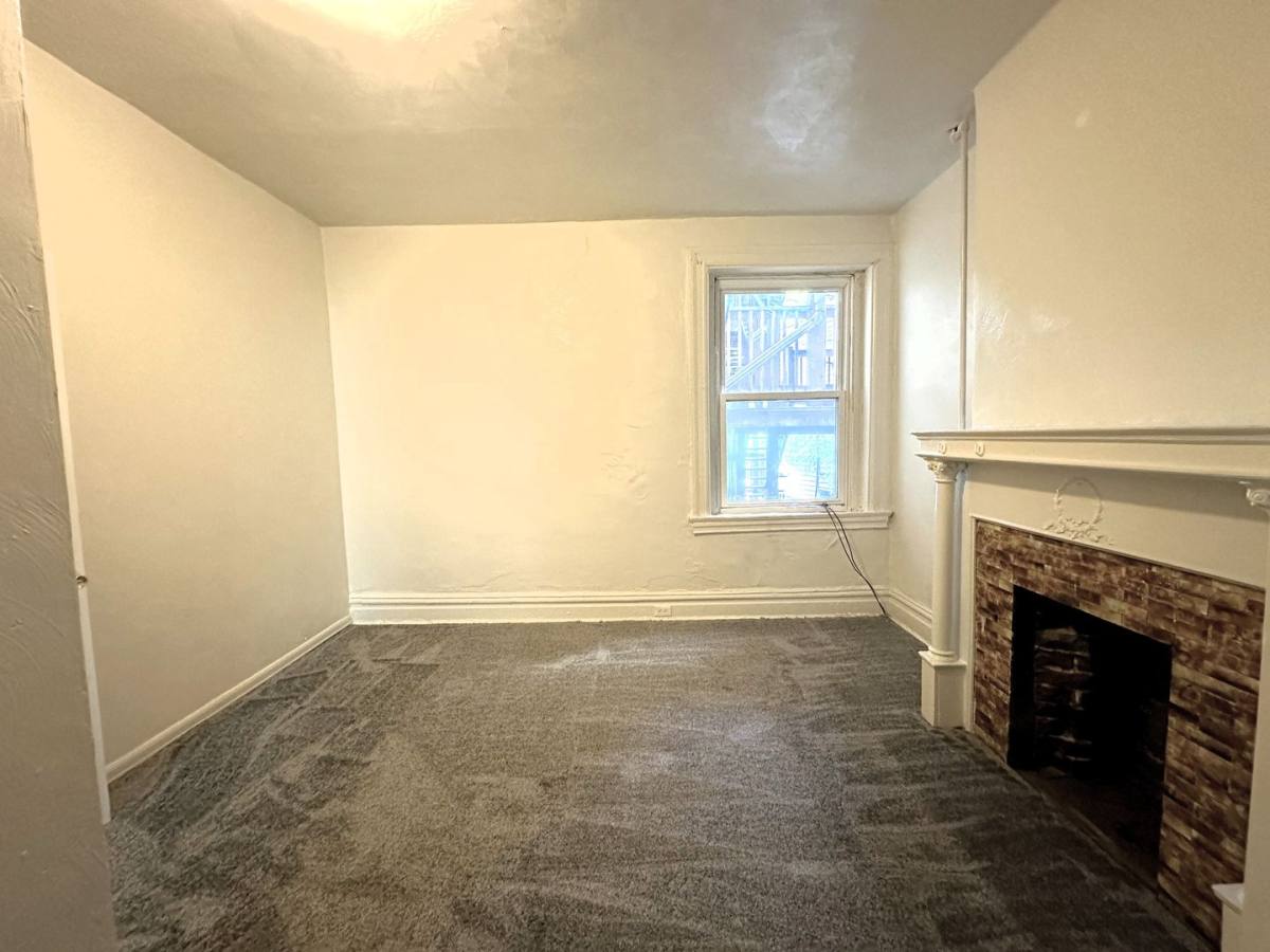 Townhouse for rent at 516 McCandless Ave, Pittsburgh, PA 15201