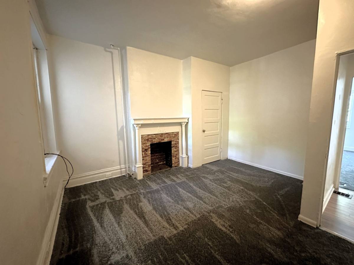 Townhouse for rent at 516 McCandless Ave, Pittsburgh, PA 15201