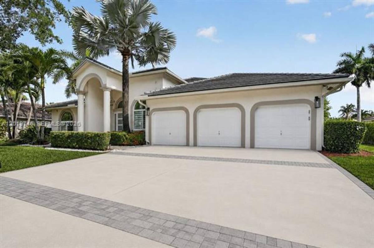 House for rent at 2922 Medinah, Fort Lauderdale, FL 33332
