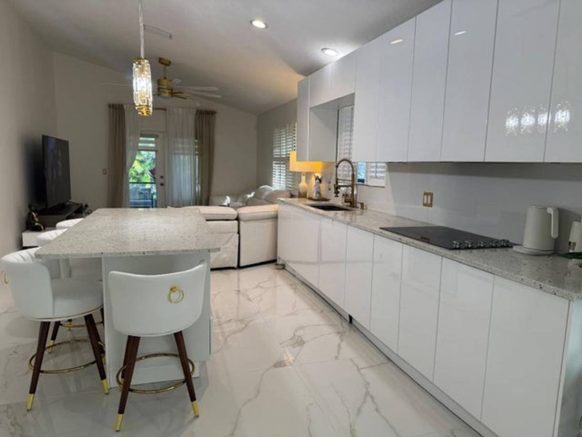 House for rent at 544 NW 38th Ave, Deerfield Beach, FL 33442
