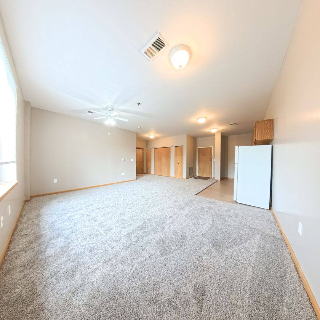 Apartment for rent at 4140 N Walrond Ave, Kansas City, MO 64117