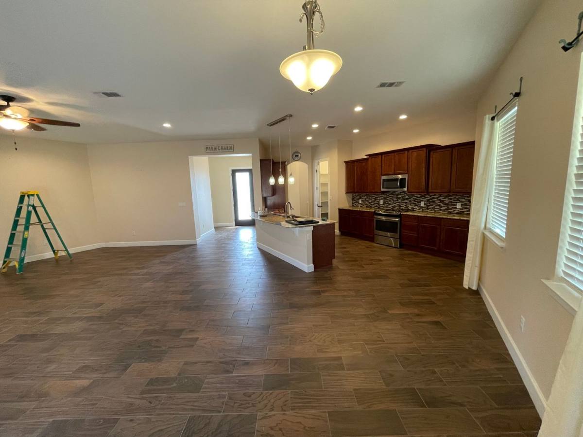 House for rent at 143 Native Pecan, Canyon Lake, TX 78133