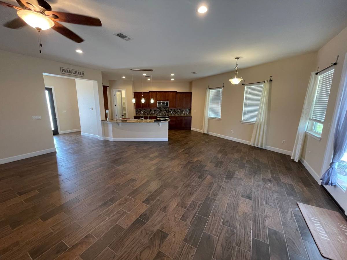 House for rent at 143 Native Pecan, Canyon Lake, TX 78133